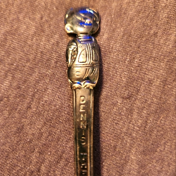 HSI OLD COMPANY PLATE IS DENNIS THE MENACE 6" BABY SPOON - Picture 4 of 7